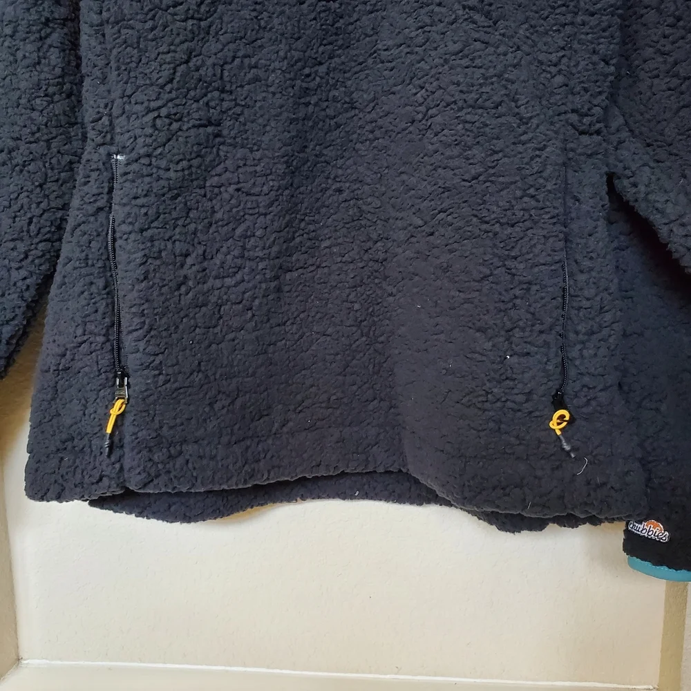 Chubbies Black Half Zip Sherpa Pullover. Size XL